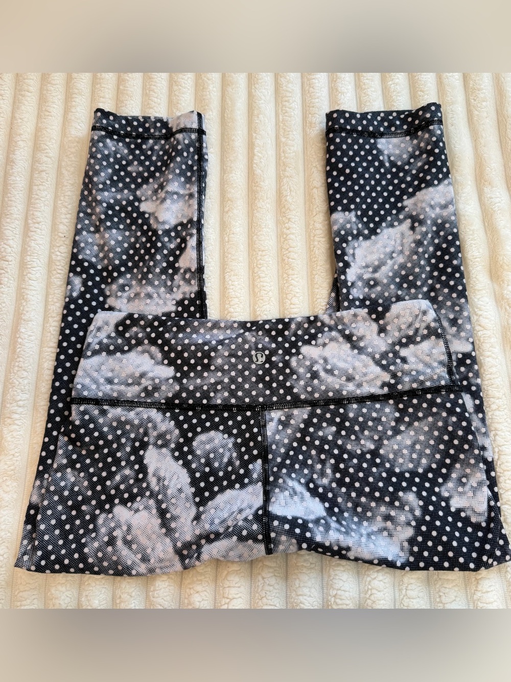 Lululemon Black & White Cloud Dot Leggings